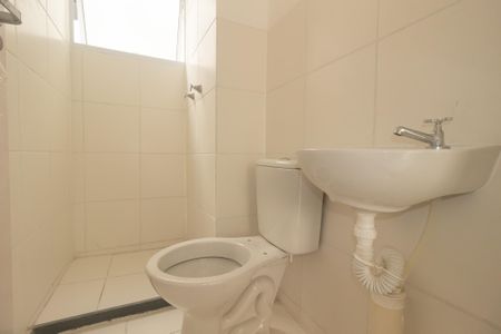 Apartamento para alugar com 45m², 2 quartos e 1 vagaDetalhe do Banheiro