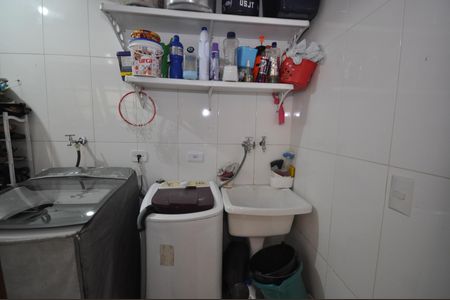 Casa à venda com 150m², 3 quartos e 2 vagasÁrea de serviço