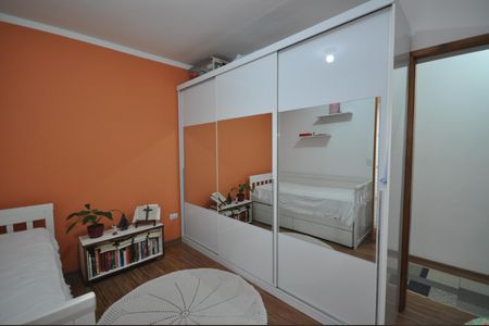 Casa à venda com 150m², 3 quartos e 2 vagasSuíte 2