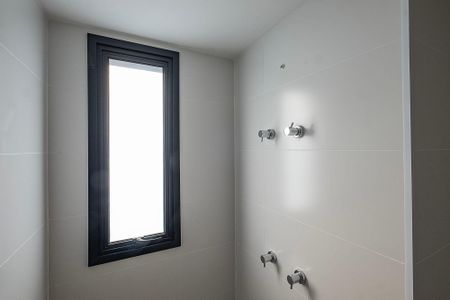 Apartamento à venda com 82m², 2 quartos e 1 vagaSuíte - Banheiro