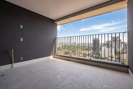 Apartamento à venda com 82m², 2 quartos e 1 vaga Apartamento à venda com 82m², 2 quartos e 1 vagaVaranda