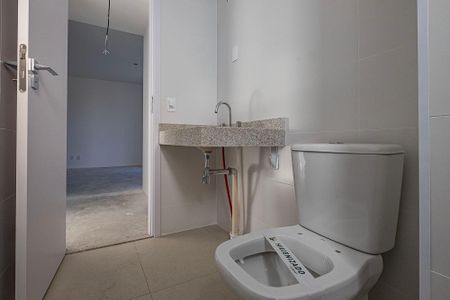 Apartamento à venda com 82m², 2 quartos e 1 vaga Apartamento à venda com 82m², 2 quartos e 1 vagaBanheiro