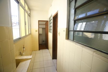 Apartamento para alugar com 100m², 3 quartos e 1 vagaÁrea de Serviço