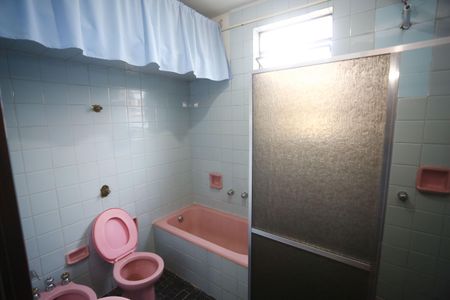 Apartamento para alugar com 100m², 3 quartos e 1 vagaBanheiro