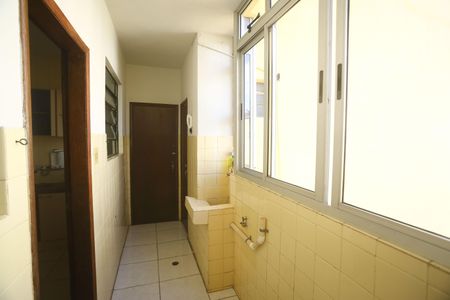 Apartamento para alugar com 100m², 3 quartos e 1 vagaÁrea de Serviço
