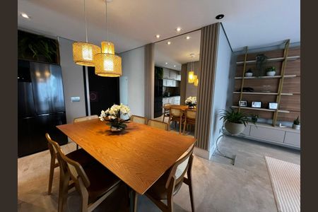 Apartamento à venda com 74m², 2 quartos e 2 vagasFoto 06