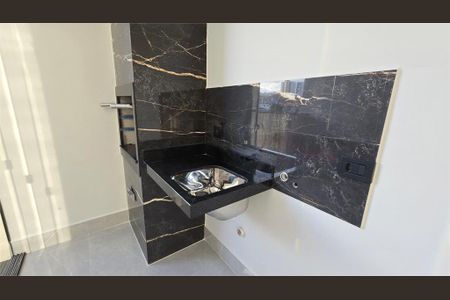 Casa à venda com 90m², 2 quartos e 2 vagas