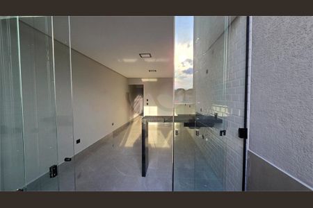 Casa à venda com 90m², 2 quartos e 2 vagas