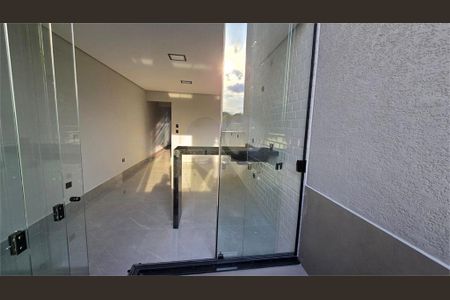 Casa à venda com 90m², 2 quartos e 2 vagas