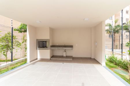 Apartamento para alugar com 45m², 2 quartos e sem vagaÁrea comum - Churrasqueira