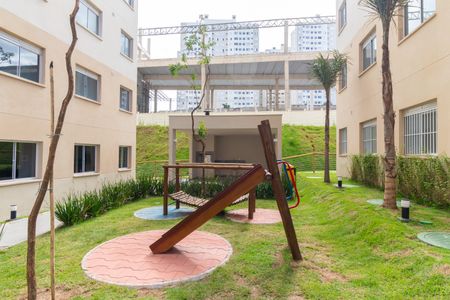 Apartamento para alugar com 45m², 2 quartos e sem vagaÁrea comum - Playground