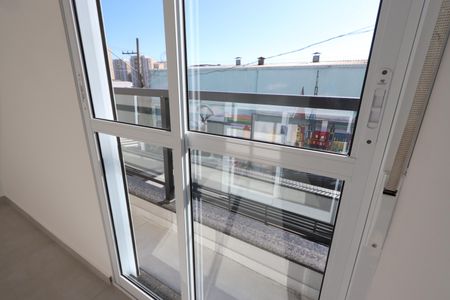 Casa à venda com 90m², 3 quartos e 2 vagasVaranda da Suíte