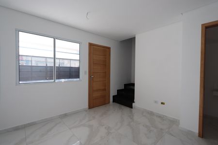 Casa à venda com 90m², 3 quartos e 2 vagasSala