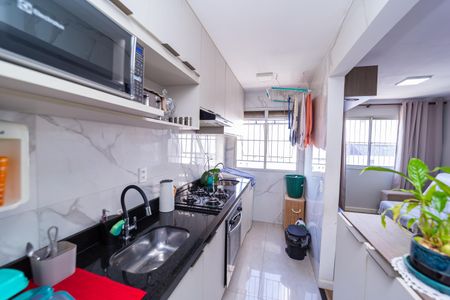 Cozinha de apartamento à venda com 2 quartos, 50m² em Vila Paulistania, São Paulo