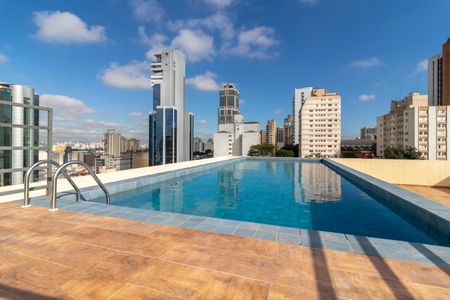 Apartamento à venda com 24m², 1 quarto e sem vaga Apartamento à venda com 24m², 1 quarto e sem vagaÁrea comum - Piscina