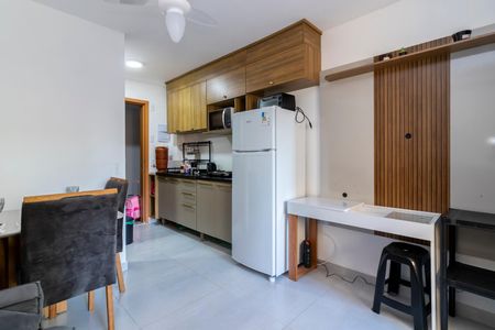 Apartamento à venda com 24m², 1 quarto e sem vaga Apartamento à venda com 24m², 1 quarto e sem vagaSala
