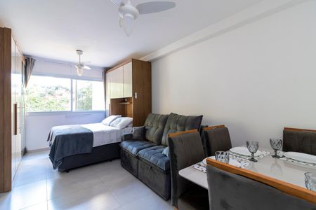 Apartamento à venda com 24m², 1 quarto e sem vaga Apartamento à venda com 24m², 1 quarto e sem vagaSala