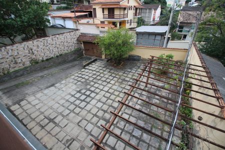 Casa de condomínio à venda com 256m², 4 quartos e 4 vagasQuarto 4 - Vista