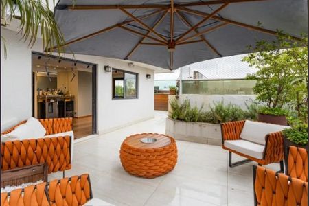 Apartamento à venda com 285m², 4 quartos e 2 vagas