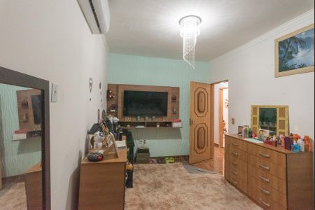 Casa à venda com 250m², 2 quartos e 2 vagas Casa à venda com 250m², 2 quartos e 2 vagasQuarto 1