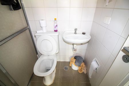 Apartamento à venda com 249m², 4 quartos e 4 vagasBanheiro de Serviço