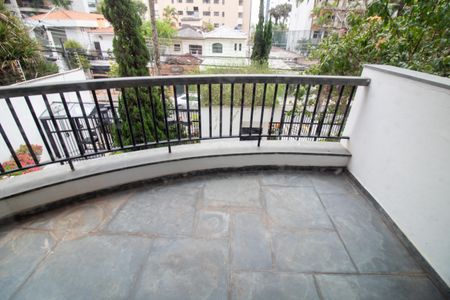 Apartamento à venda com 249m², 4 quartos e 4 vagasTerraço