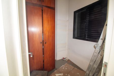 Apartamento à venda com 249m², 4 quartos e 4 vagasQuarto de Serviço 1