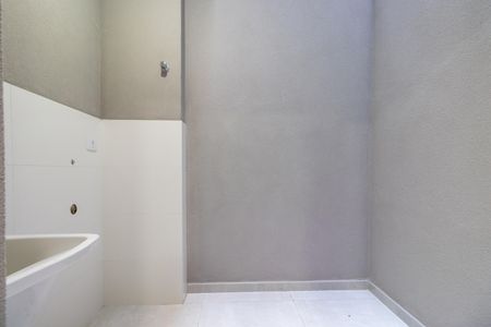 Casa à venda com 90m², 3 quartos e 2 vagas Casa à venda com 90m², 3 quartos e 2 vagasÁrea de Serviço