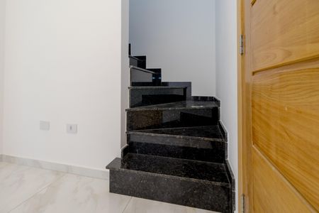 Casa à venda com 90m², 3 quartos e 2 vagas Casa à venda com 90m², 3 quartos e 2 vagasCorredor