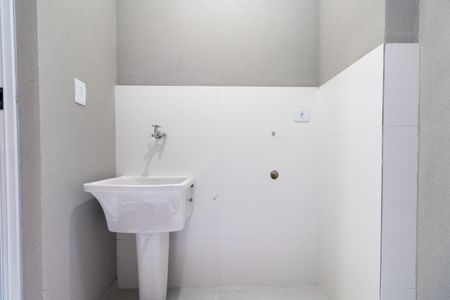 Casa à venda com 90m², 3 quartos e 2 vagas Casa à venda com 90m², 3 quartos e 2 vagasÁrea de Serviço