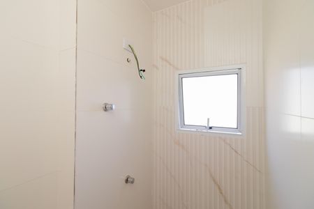 Casa à venda com 90m², 3 quartos e 2 vagas Casa à venda com 90m², 3 quartos e 2 vagasBanheiro da Suíte