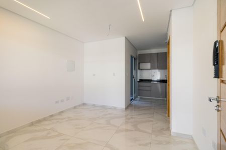 Casa à venda com 90m², 3 quartos e 2 vagas Casa à venda com 90m², 3 quartos e 2 vagasSala