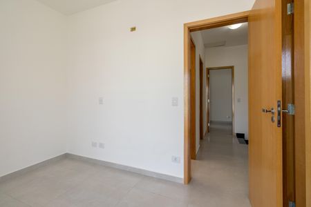 Casa à venda com 90m², 3 quartos e 2 vagas Casa à venda com 90m², 3 quartos e 2 vagasSuíte