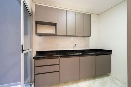 Casa à venda com 90m², 3 quartos e 2 vagas Casa à venda com 90m², 3 quartos e 2 vagasCozinha