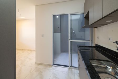 Casa à venda com 90m², 3 quartos e 2 vagas Casa à venda com 90m², 3 quartos e 2 vagasCozinha