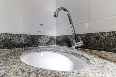 Apartamento para alugar com 27m², 1 quarto e sem vaga Apartamento para alugar com 27m², 1 quarto e sem vagaBanheiro Social