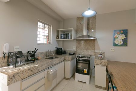 Apartamento à venda com 152m², 2 quartos e 3 vagasCozinha