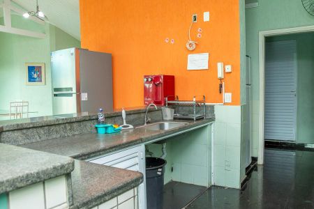 Casa para alugar com 2000m², 6 quartos e 4 vagas Casa para alugar com 2000m², 6 quartos e 4 vagasCozinha