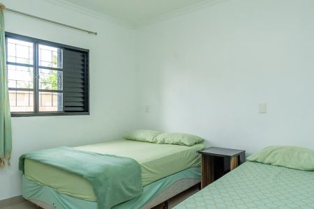 Casa para alugar com 2000m², 6 quartos e 4 vagas Casa para alugar com 2000m², 6 quartos e 4 vagasQuarto 1