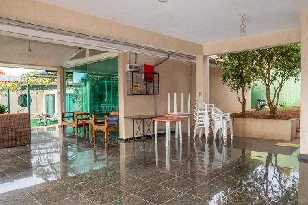 Casa para alugar com 2000m², 6 quartos e 4 vagas Casa para alugar com 2000m², 6 quartos e 4 vagasVaranda