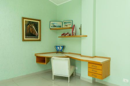 Casa para alugar com 2000m², 6 quartos e 4 vagas Casa para alugar com 2000m², 6 quartos e 4 vagasEscritório