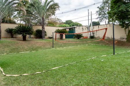 Casa para alugar com 2000m², 6 quartos e 4 vagas Casa para alugar com 2000m², 6 quartos e 4 vagasGramado com quadra de volei