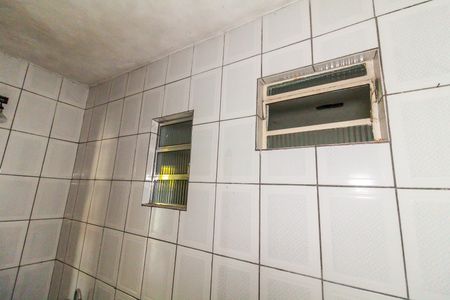 Casa à venda com 162m², 3 quartos e 2 vagas Casa à venda com 162m², 3 quartos e 2 vagasBanheiro Social