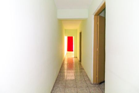 Casa à venda com 162m², 3 quartos e 2 vagas Casa à venda com 162m², 3 quartos e 2 vagasCorredor