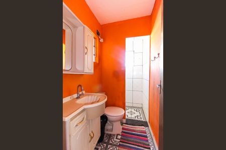 Casa à venda com 162m², 3 quartos e 2 vagas Casa à venda com 162m², 3 quartos e 2 vagasBanheiro da Suíte