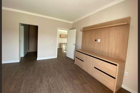 Casa de condomínio à venda com 282m², 4 quartos e 4 vagasFoto 01