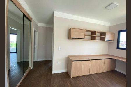 Casa de condomínio à venda com 282m², 4 quartos e 4 vagasFoto 01