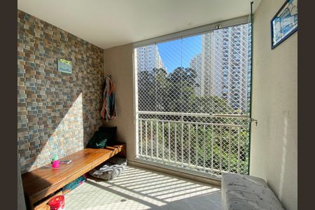 Apartamento à venda com 77m², 3 quartos e 2 vagasSacada Sala