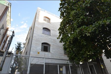 Apartamento à venda com 128m², 3 quartos e 1 vagaFachada