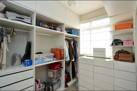 Apartamento à venda com 128m², 3 quartos e 1 vagaQuarto 2